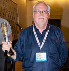 J. Michael Straczynski reçoit un prix